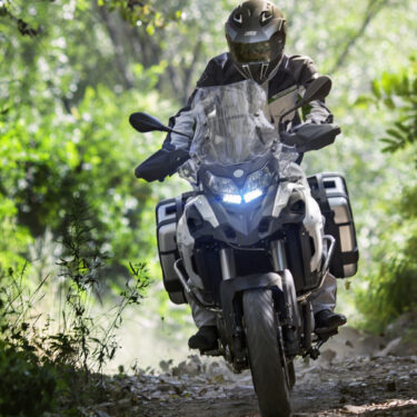 Jak połączyć życie w Holandii z motocyklową przygodą w Polsce?